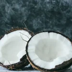 huile de coco comedogene — Huile de coco comédogène : explications et repères